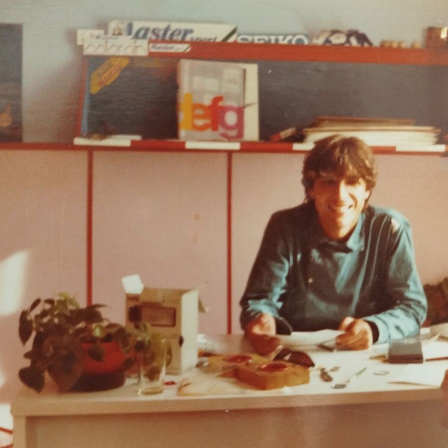 Augusto in his first office, 1980