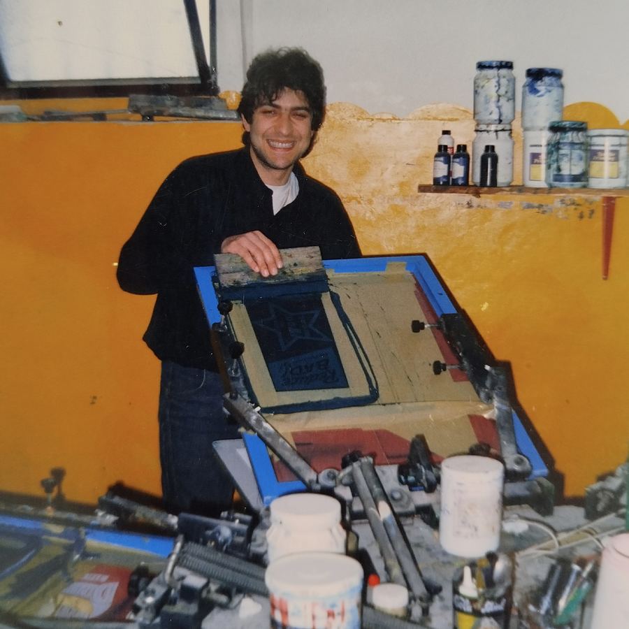 Augusto at the screen printing bench, 1986